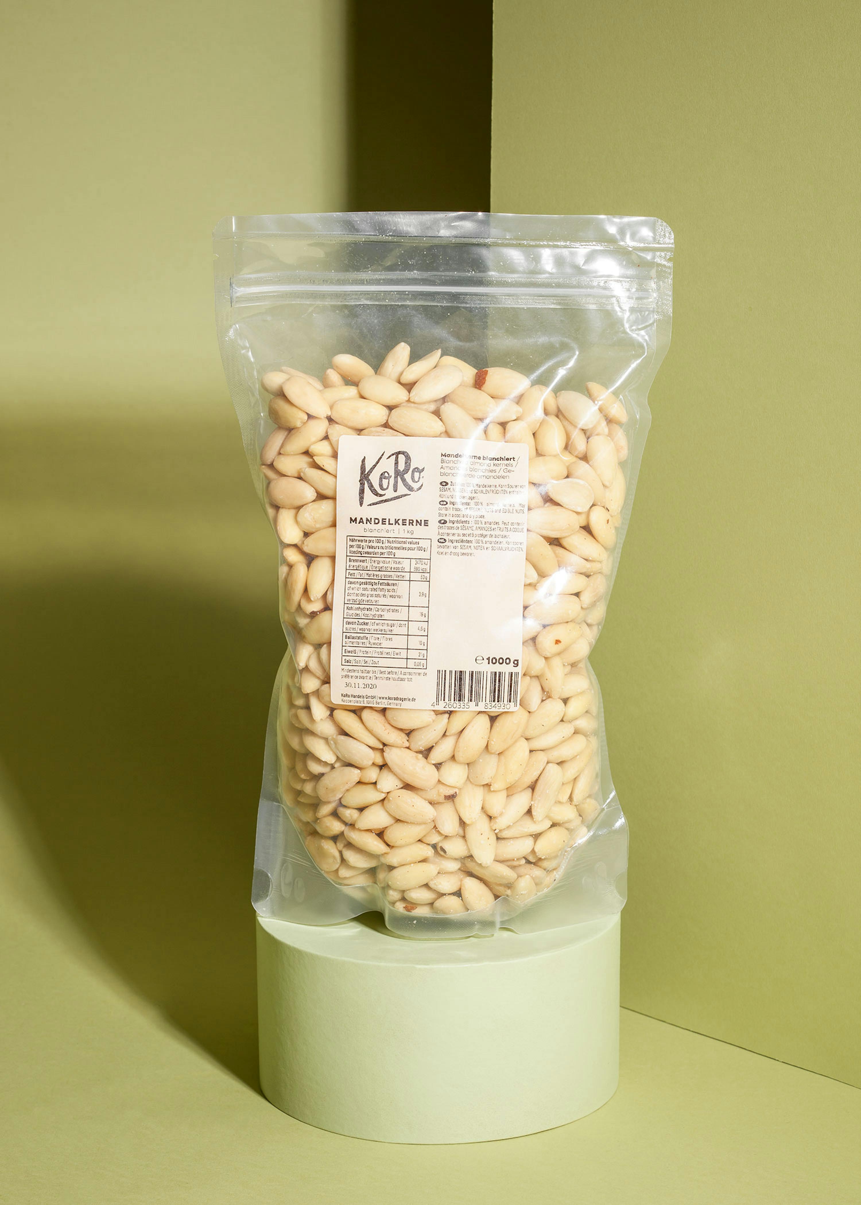 Blanchierte Mandeln kaufen in einer 1 kg Vorteilspackung 